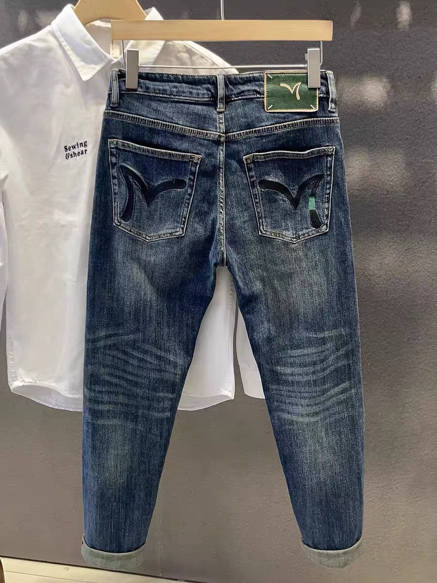 Мужская одежда, джинсы в стиле – обзор и цена Embroidery On Jeans