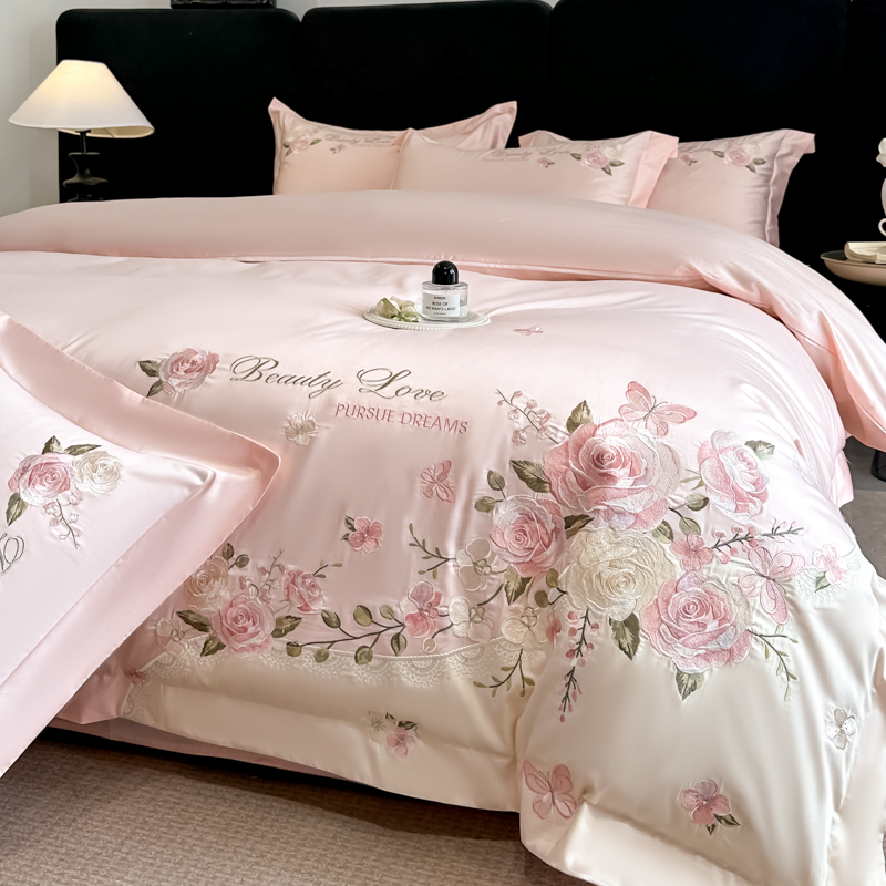 Комплект постельного белья из  – обзор и цена Embroidery Quilt Cover