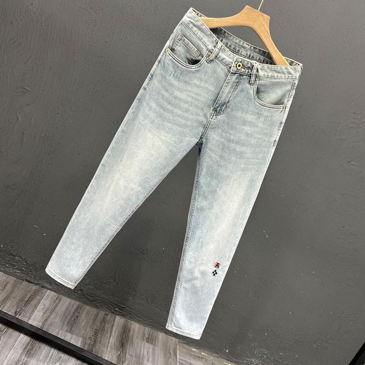 Новые стильные мужские джинсы, – обзор и цена Embroidery On Jeans